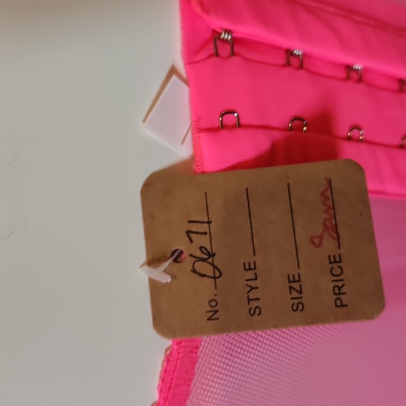 Victorias Secret Hot Pink Lace Bustier Bra (0671) - Picture 4 of 5